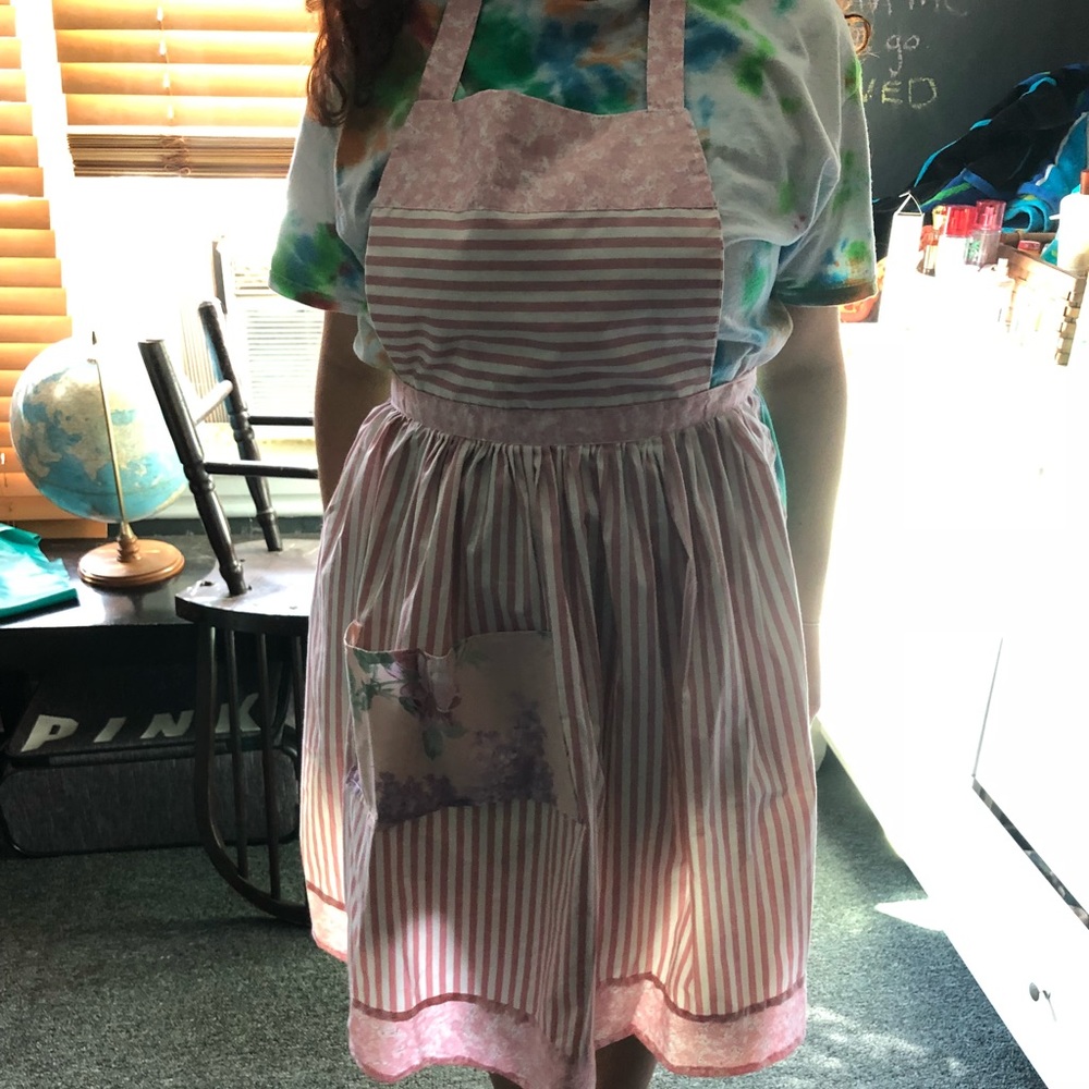 Gino’s Handmade Aprons
